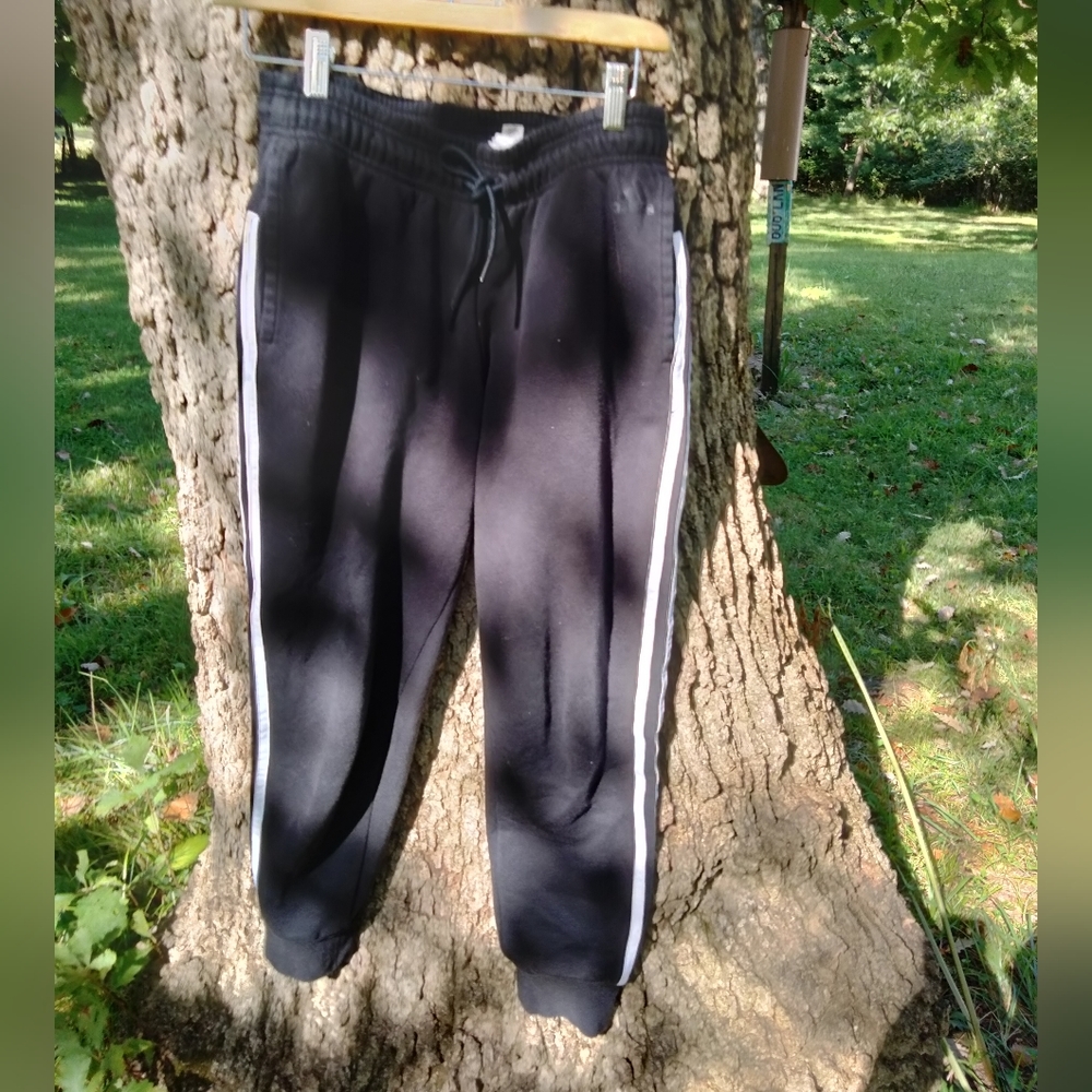 ⬇️ Price Drop! ⬇️Adidas Joggers in size S